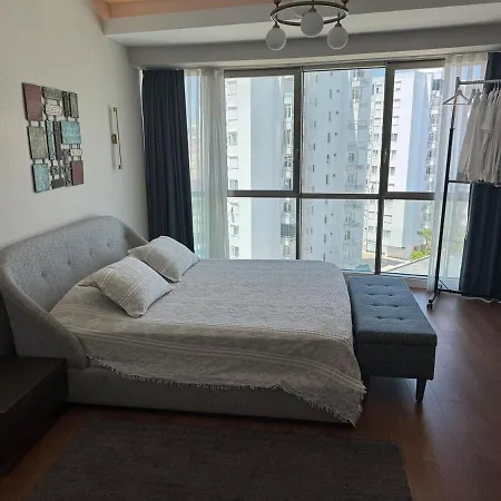 Stunning Large Unit In Kundu Apartmán