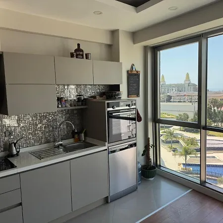 Stunning Large Unit In Kundu Appartement *